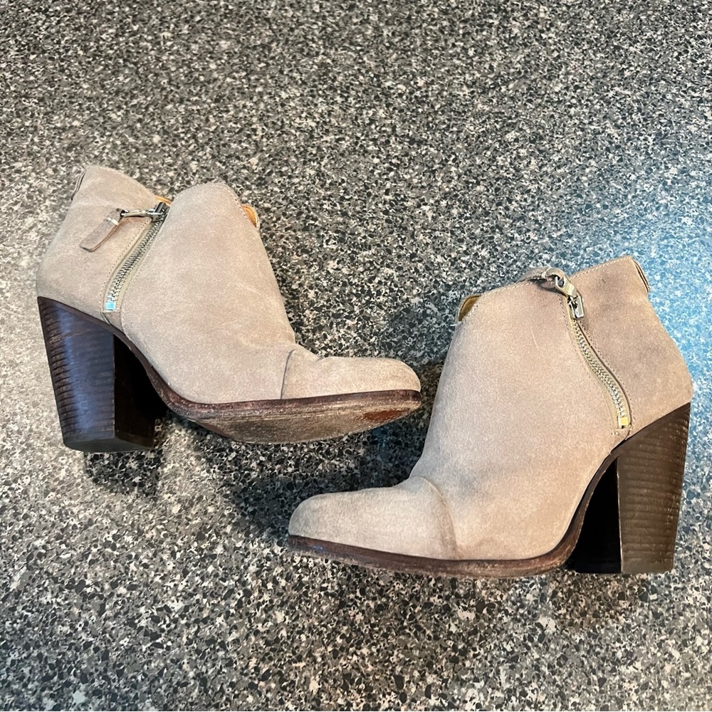 Rag & Bone Suede Ankle Booties Women’s 37 Taupe Zip 3.5” Heel Neutral Boot